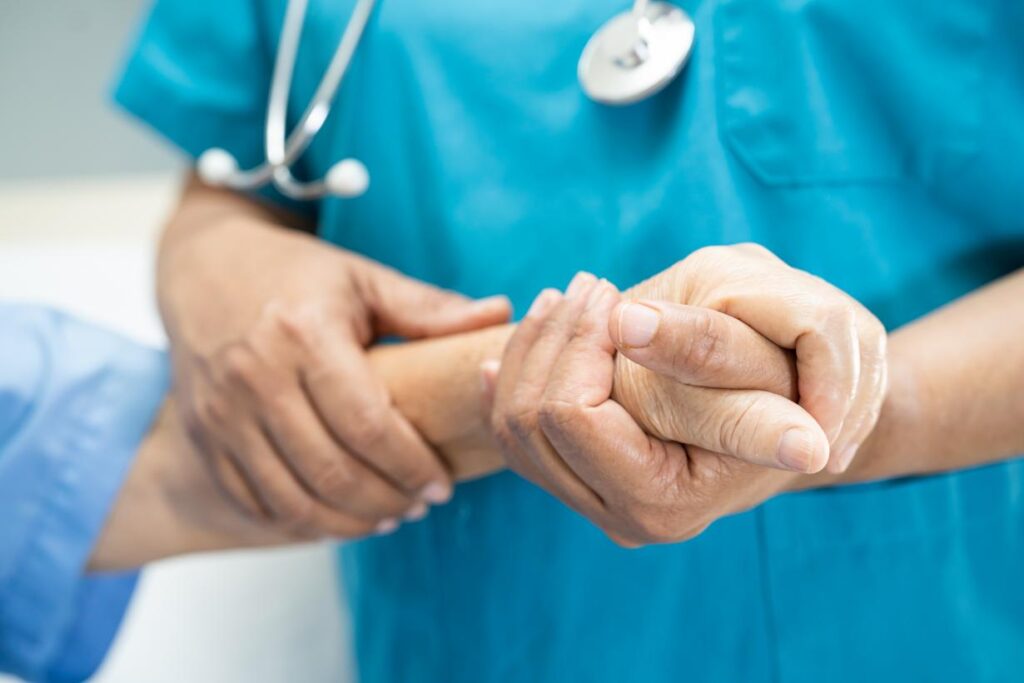 Diferencias entre hospitales públicos privados